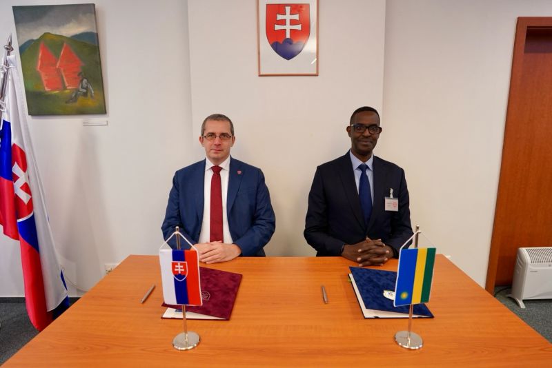 Rwanda signs Memorandum of Understanding with Slovak Republic